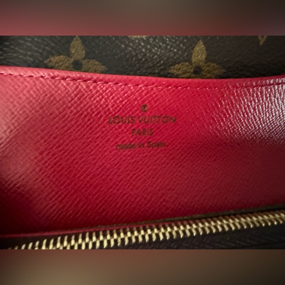 Louis Vuitton Brown Monogram Case with Red Button - Picture 6 of 8